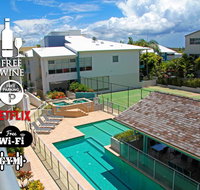 1BR Coolum Beach  Roof Terrace Spa Tennis Pool - Northern Rivers Accommodation