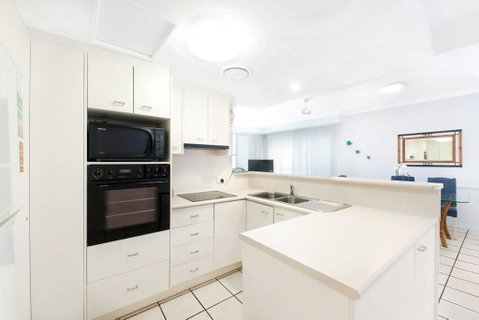 2 Bedroom Alex Unit - Ocean, Pool And Park Views - Northern Rivers Accommodation 1