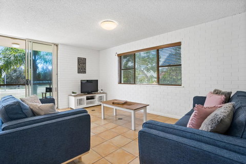 2/56 Lawson Street@Clarkes Beach - Northern Rivers Accommodation 0