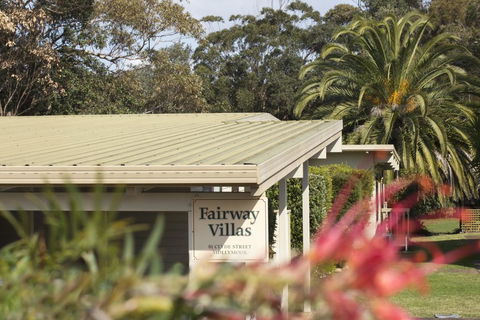 2/81 Clyde St - Villa De Golf At Mollymook - Northern Rivers Accommodation 3