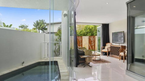 Beachfront By The CC - Northern Rivers Accommodation 1