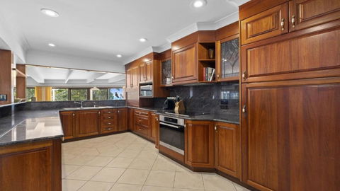 Beachfront Reserve, Sleeps 8, Amazing Views - Northern Rivers Accommodation 4
