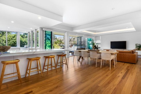 BEACH01- Mooloolaba Beachfront Apartment With Private Pool - Northern Rivers Accommodation 0