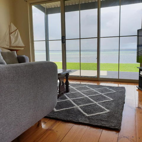 Blue Seas - Beach Front Living - Northern Rivers Accommodation 0