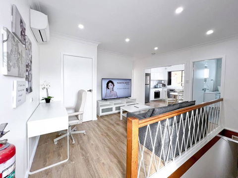 Brand New 2 Bedrooms Apartment In Ingleburn - Northern Rivers Accommodation 3