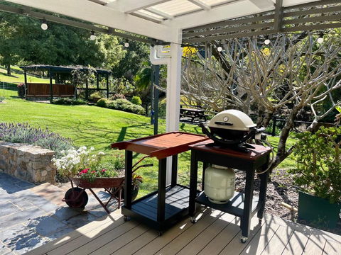Cedarvale Cottage - Northern Rivers Accommodation 4