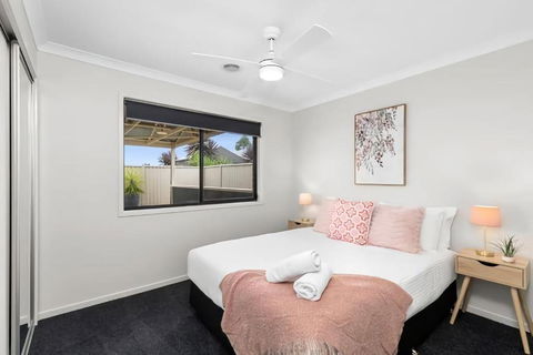 Chifley Place - Cool Suburban Crib! - Northern Rivers Accommodation 2