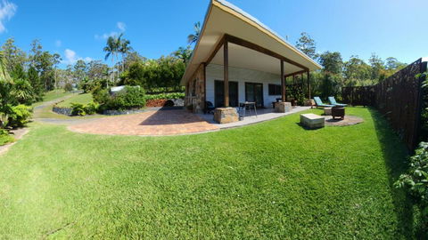 Coffs Coast Mountain Retreat - Northern Rivers Accommodation 3