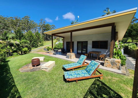 Coffs Coast Mountain Retreat - Northern Rivers Accommodation 0