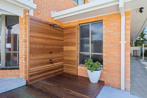 Coffs Holiday Studio 1 - Northern Rivers Accommodation 3