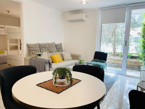 D101 Charming Apartment- Free Parking - Northern Rivers Accommodation 0