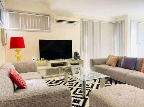 D104 Winston Fresh Fantastic - Northern Rivers Accommodation 0
