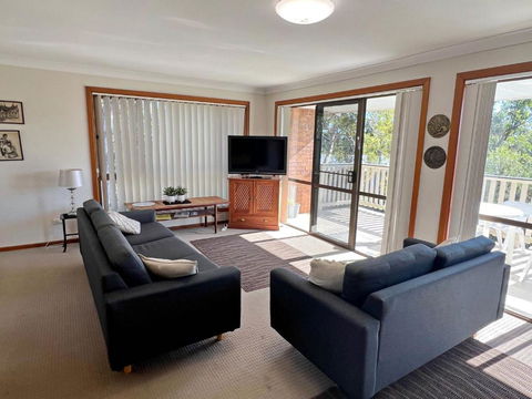 Dalesview Retreat - Bring Your Own Linen - Northern Rivers Accommodation 4