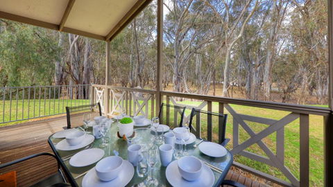 Deniliquin Riverside Caravan Park - Northern Rivers Accommodation 0