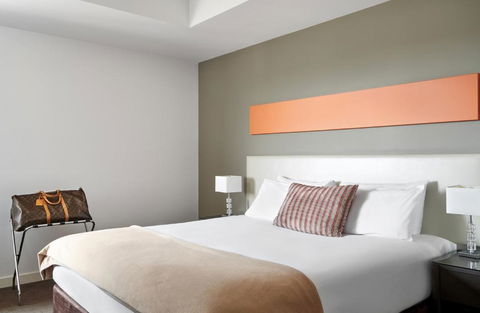 Dandenong Central Apartments Official - Northern Rivers Accommodation 3