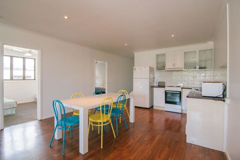 3 Bedroom Apartment / Spence St - Northern Rivers Accommodation 1