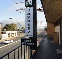 3 BEDROOM APARTMENT ST MARYS - Northern Rivers Accommodation
