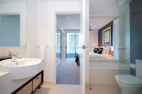 301 Harbour Lights - Northern Rivers Accommodation 1