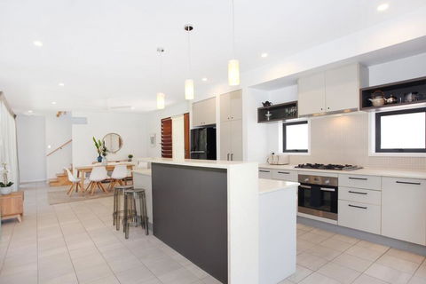 34 Boardrider Crescent, Mount Coolum - Northern Rivers Accommodation 3