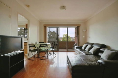 3BR Quiet & Convenient Area Of Parramatta UWS - Northern Rivers Accommodation 0