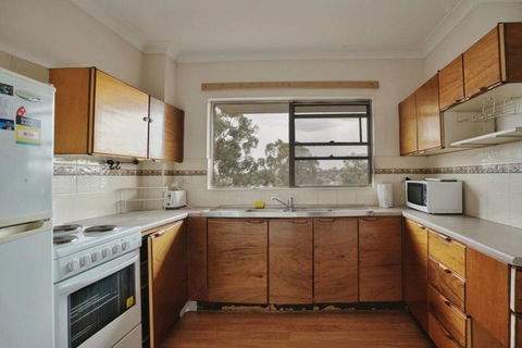 3BR Quiet & Convenient Area Of Parramatta UWS - Northern Rivers Accommodation 1