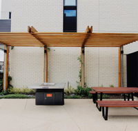 4 free paking 4Bed3Bath Deluxe townhouse - Northern Rivers Accommodation