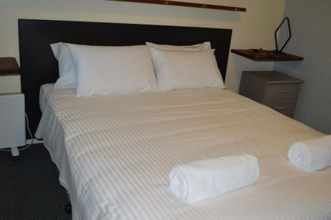 5 Lakeview Plaza - Northern Rivers Accommodation 0