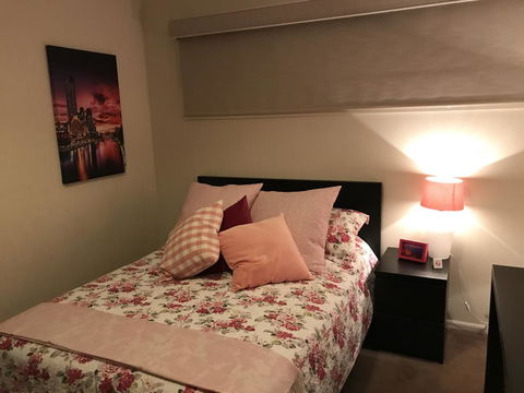 5 Star Room With Own Bathroom - Singles, Couples, Families Or Executives - Northern Rivers Accommodation 0