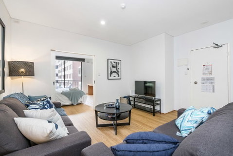 504 Perth CBD Huge And Beautiful - Northern Rivers Accommodation 3