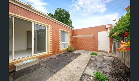 6 CAN STAY, CENTRAL GLEN WAVERLEY - Northern Rivers Accommodation 1