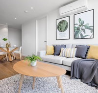 61 Boutique one-bedroom Boxhill Central Mall - Northern Rivers Accommodation