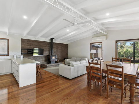 62 BINGLEY PARADE RIVERSEA HOUSE - Northern Rivers Accommodation 3