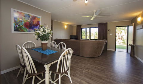 7 McNamara - Wongaling Beach - Northern Rivers Accommodation 1