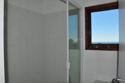 77 Cooloola Drive-Rainbow Beach - Northern Rivers Accommodation 2