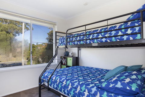 77 Lake Entrance Rd - Waterfront Wonder - Northern Rivers Accommodation 1