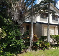 8 Hakea Place - Family Home on a Quiet Street Close to Beach  Shops Pet Friendly - Northern Rivers Accommodation