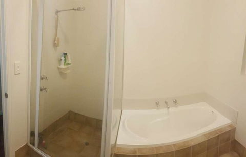 A Better Life Animal Sanctuary FarmStay - Private Two-Bedrooms, Lounge Room & Bathroom & Toilet, Shared Kitchen - Northern Rivers Accommodation 1