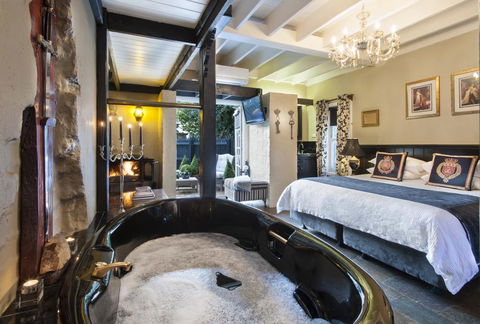 A Loft In The Mill Boutique Accommodation - Northern Rivers Accommodation 3