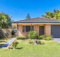 A SWEET ESCAPE - Carefree Beach Home - Northern Rivers Accommodation
