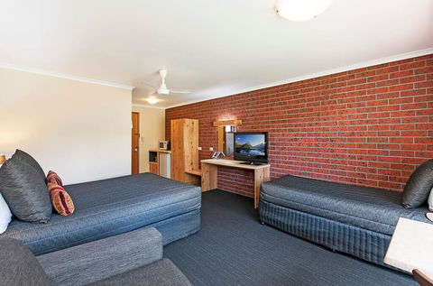 AAt 28 Goldsmith Motel - Northern Rivers Accommodation 2