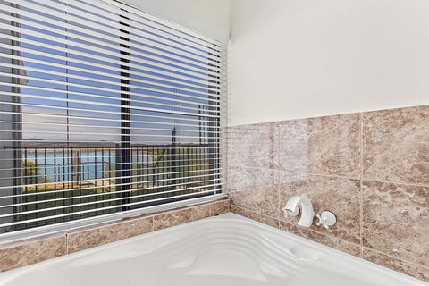 Above And Beyond - Beautiful Home With Pool - Northern Rivers Accommodation 2