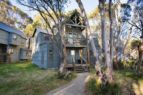 Absinthe - Northern Rivers Accommodation 0