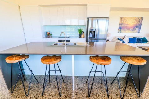 Absolute Beachfront & Secluded New Home - Northern Rivers Accommodation 2