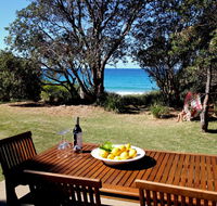 Absolute Beachfront Mollymook - Northern Rivers Accommodation