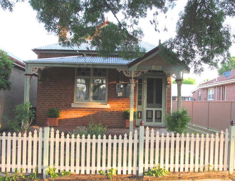 Acacia Cottage On Peel, Bathurst - Northern Rivers Accommodation 0