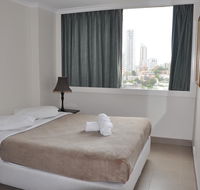 Accommodation Sydney City Centre - Hyde Park Plaza 3 bedroom 1 bathroom Apartment - Northern Rivers Accommodation