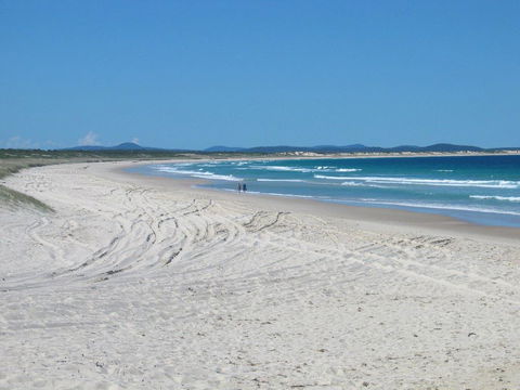 Across The Road From The Beach! - Northern Rivers Accommodation 3