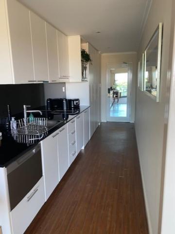 Dolphin View 404 - Northern Rivers Accommodation 1