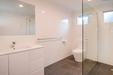 Eagle Bay Summerhaus - Northern Rivers Accommodation 2