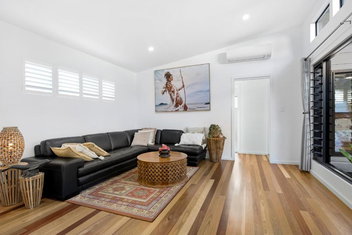 Elvis On Brodie - Luxury Boutique Accommodation with Northern Rivers Accommodation